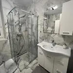 アパート Moste - Modern With Pool, Ev Station & Free Parking リュブリャナ