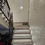 Moste - Modern With Pool, Ev Station & Free Parking アパート *