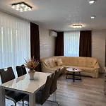 Moste - Modern With Pool, Ev Station & Free Parking