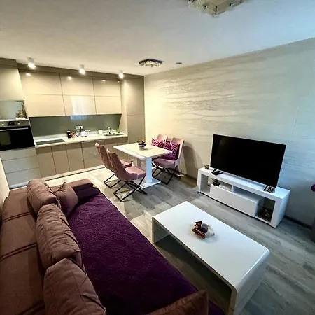Villa Moste With Pool & Ev Station *