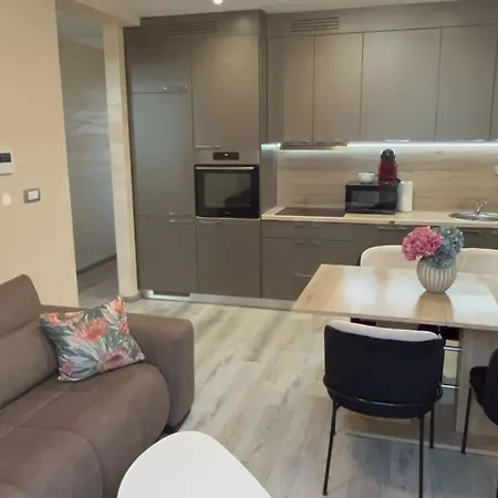 Villa Moste Ljubljana - Modern Apartments With Pool, Ev Station & Free Parking