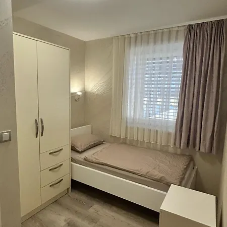 Villa Moste Ljubljana - Modern Apartments With Pool, Ev Station & Free Parking Lublana