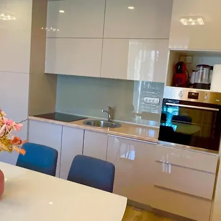 Apartament Villa Moste Ljubljana - Modern Apartments With Pool, Ev Station & Free Parking Lublana