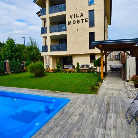 Апартаменти Moste With Pool & Ev Station Любляна