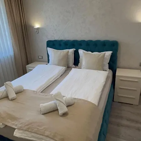 Moste - Modern With Pool, Ev Station & Free Parking Apartament *