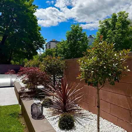 Moste - Modern With Pool, Ev Station & Free Parking