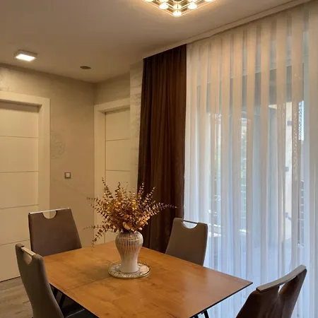 Moste - Modern With Pool, Ev Station & Free Parking Daire
