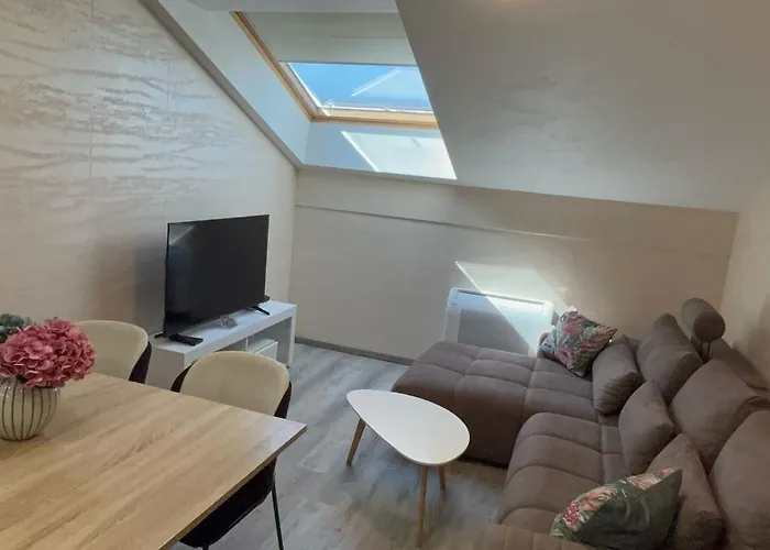 Moste - Modern With Pool, Ev Station & Free Parking Apartament Lublana