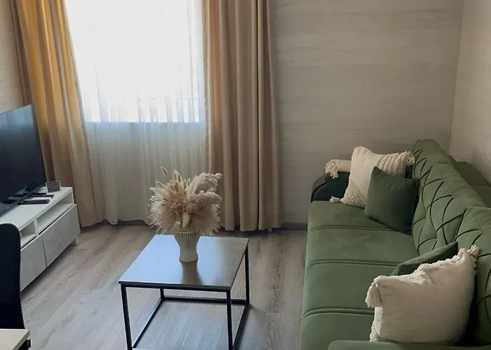 Apartament Moste - Modern With Pool, Ev Station & Free Parking *