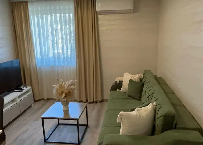 Moste - Modern With Pool, Ev Station & Free Parking