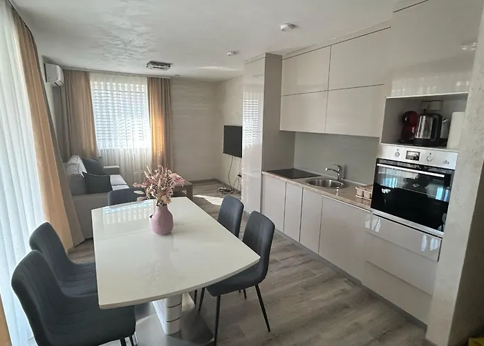 Moste - Modern With Pool, Ev Station & Free Parking Apartament Lublana