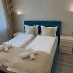 Moste - Modern With Pool, Ev Station & Free Parking Apartmán *
