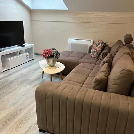 Moste - Modern With Pool, Ev Station & Free Parking Daire *